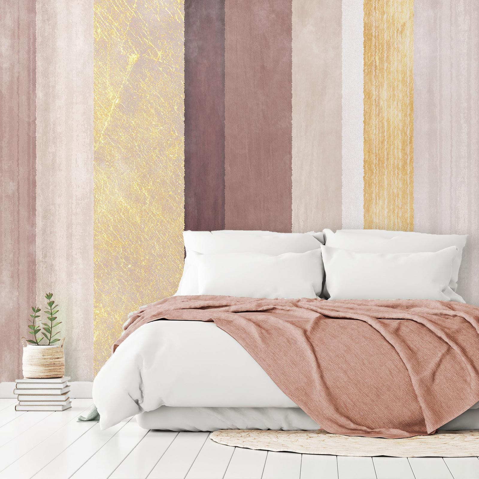 Papier peint - Striped pattern - abstract background in stripes of different colours with gold pattern